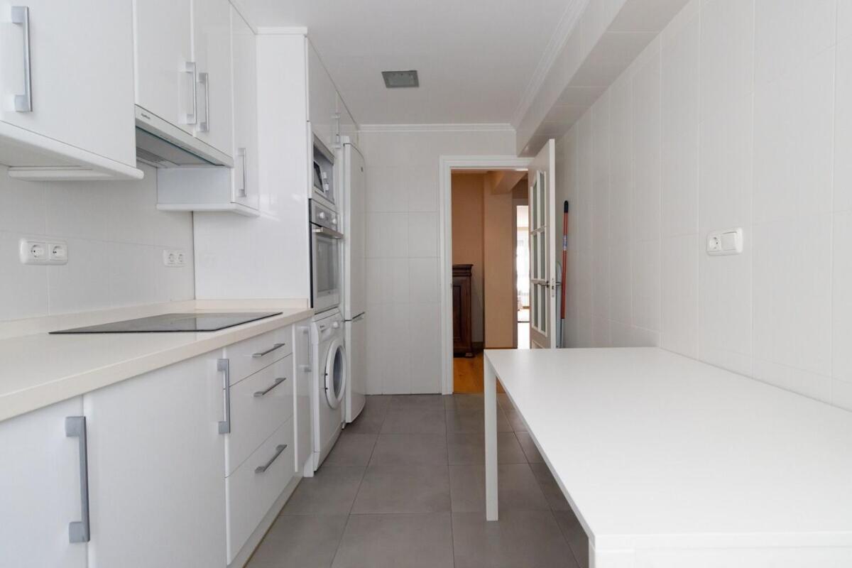 Apartamento Centro Gijon Con Parking Apartment Екстериор снимка